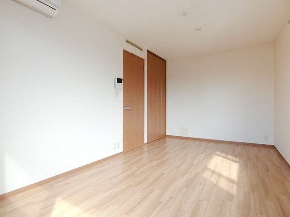 クレセールの物件内観写真